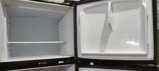 waves fridge in good condition urgent sale