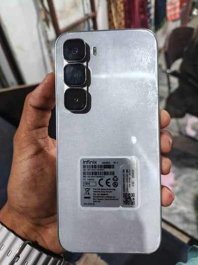 Infinix hot 60 pro 8 128 box chrjar Saman complete 9 mhnat warnti hiy
