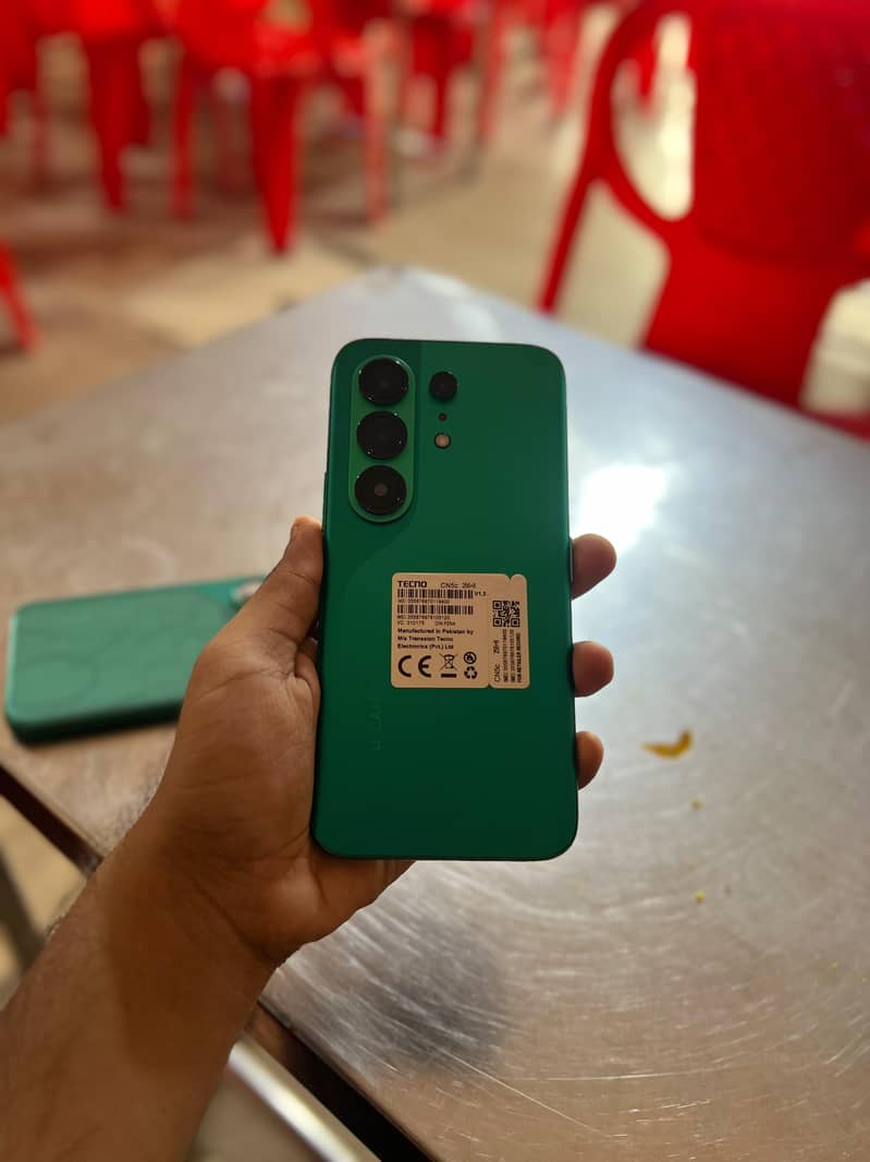 Tecno Camon 50pro 0