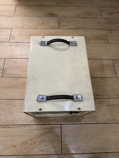 Automatic heavy duty stabilizer 5000 watts