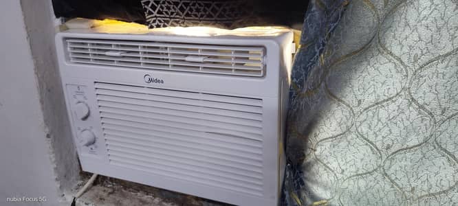 look like new Ac in good condition