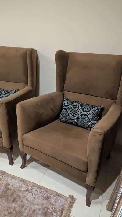 Executive High-Back Lounge Chairs