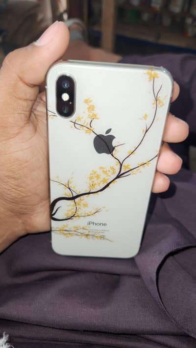iPhone X