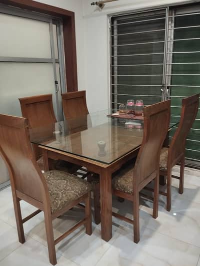 6 seats solid wood dining table
