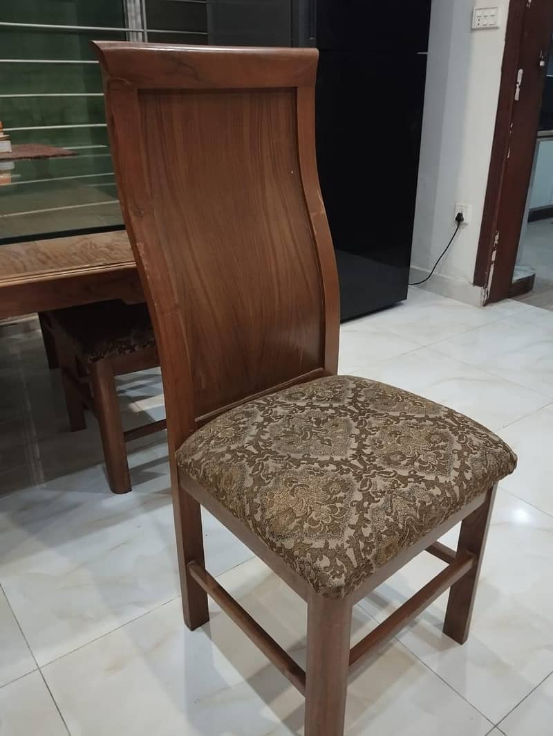 6 seats solid wood dining table 1