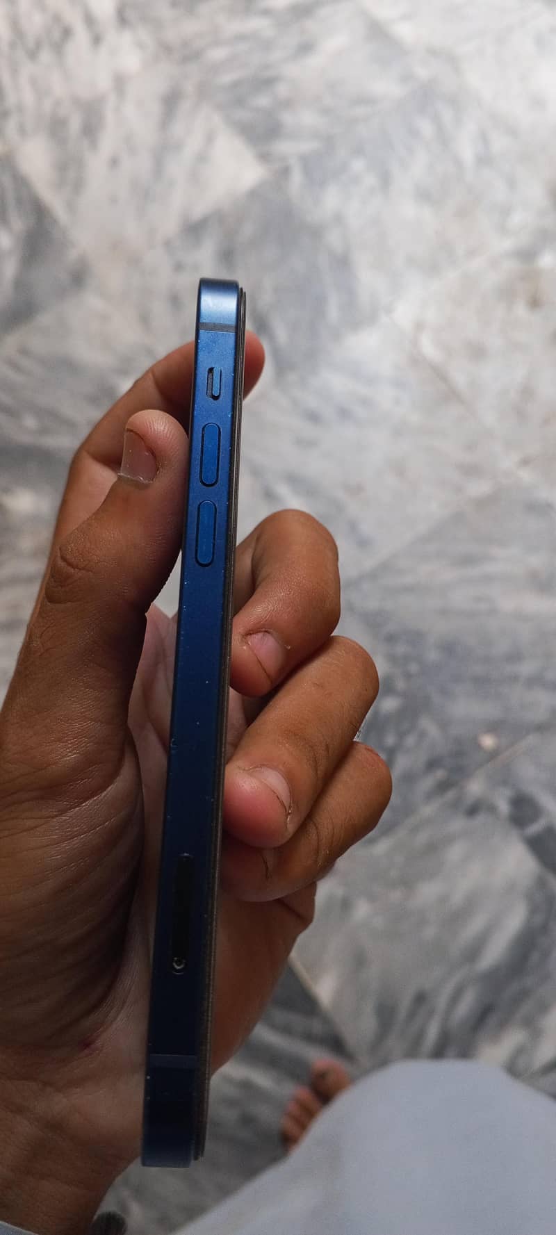 Apple iPhone 12 5