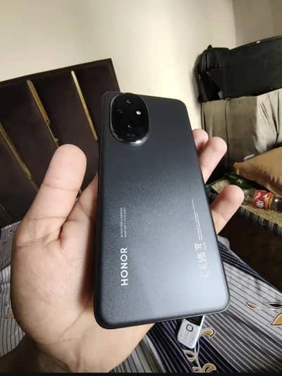 Honor 200 most advanced and Camera King phone with box 100watt chrger