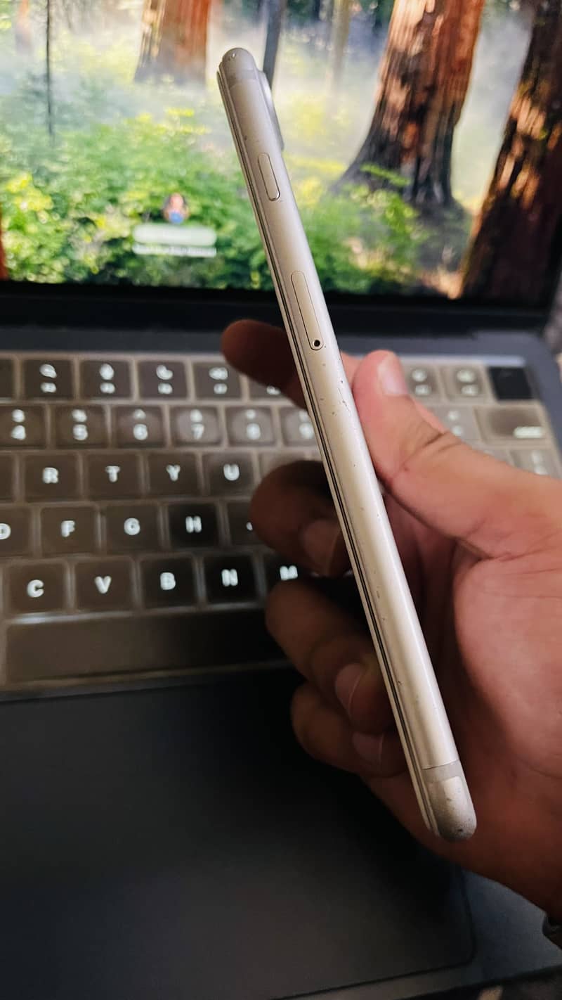 Apple iPhone 7 Plus 2