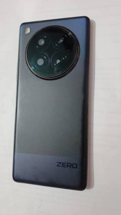 Infinix Zero 40