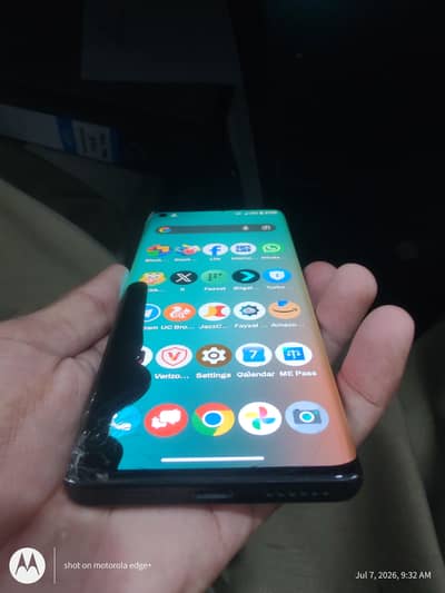 Motorola edge plus