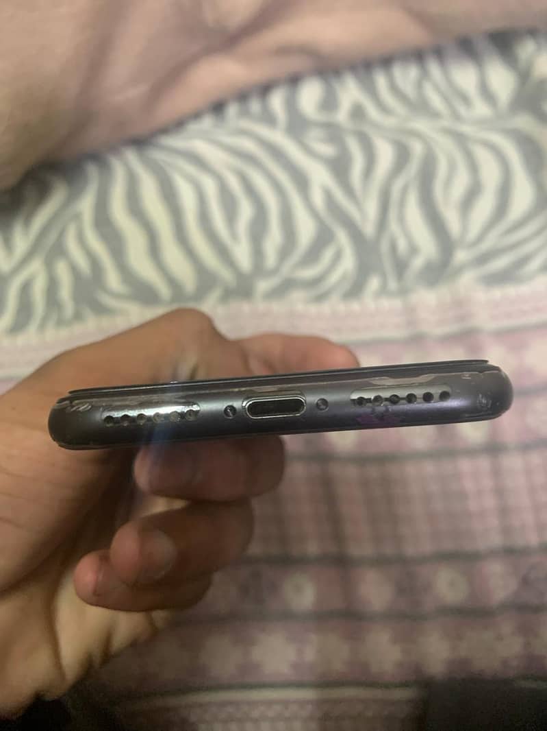 Apple iPhone X 2