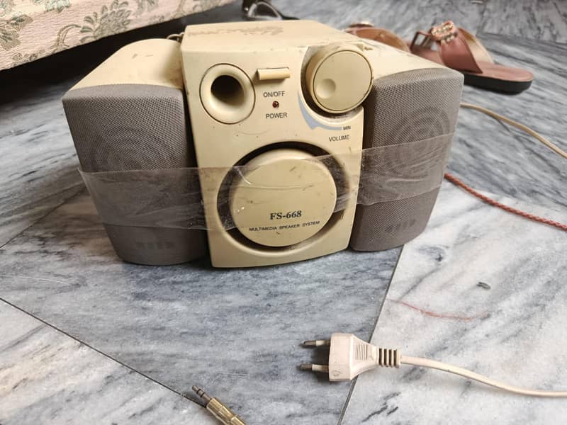plugin speaker 0