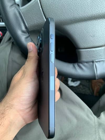 iPhone 15 Pro Max JV 10/10