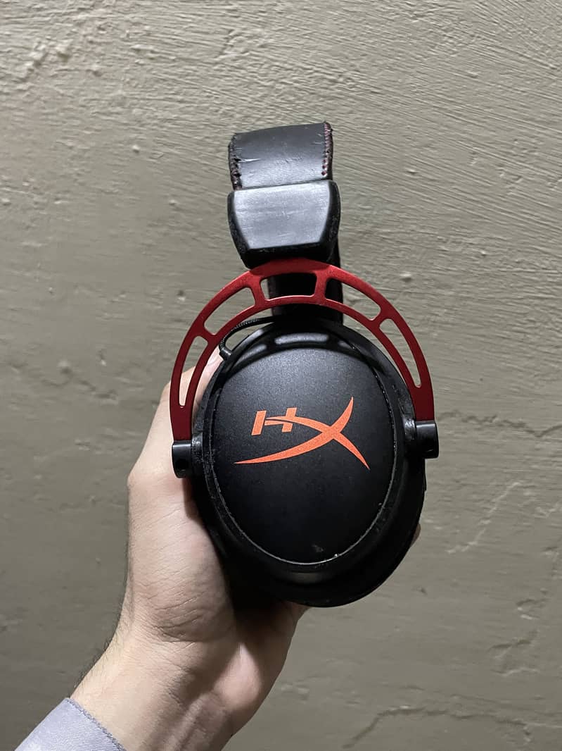 Hyper x Cloud alpha 0