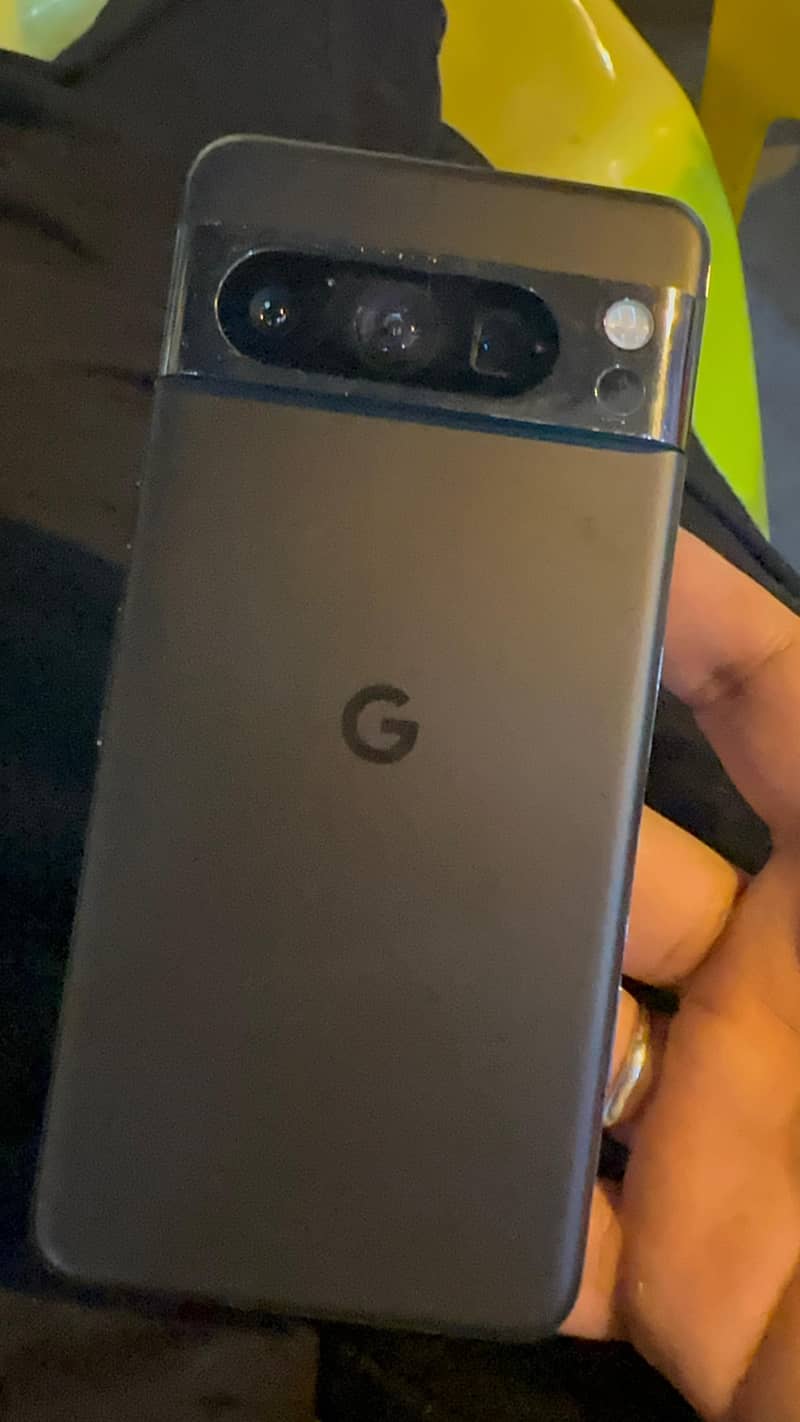 Google Pixel 8 Pro 4
