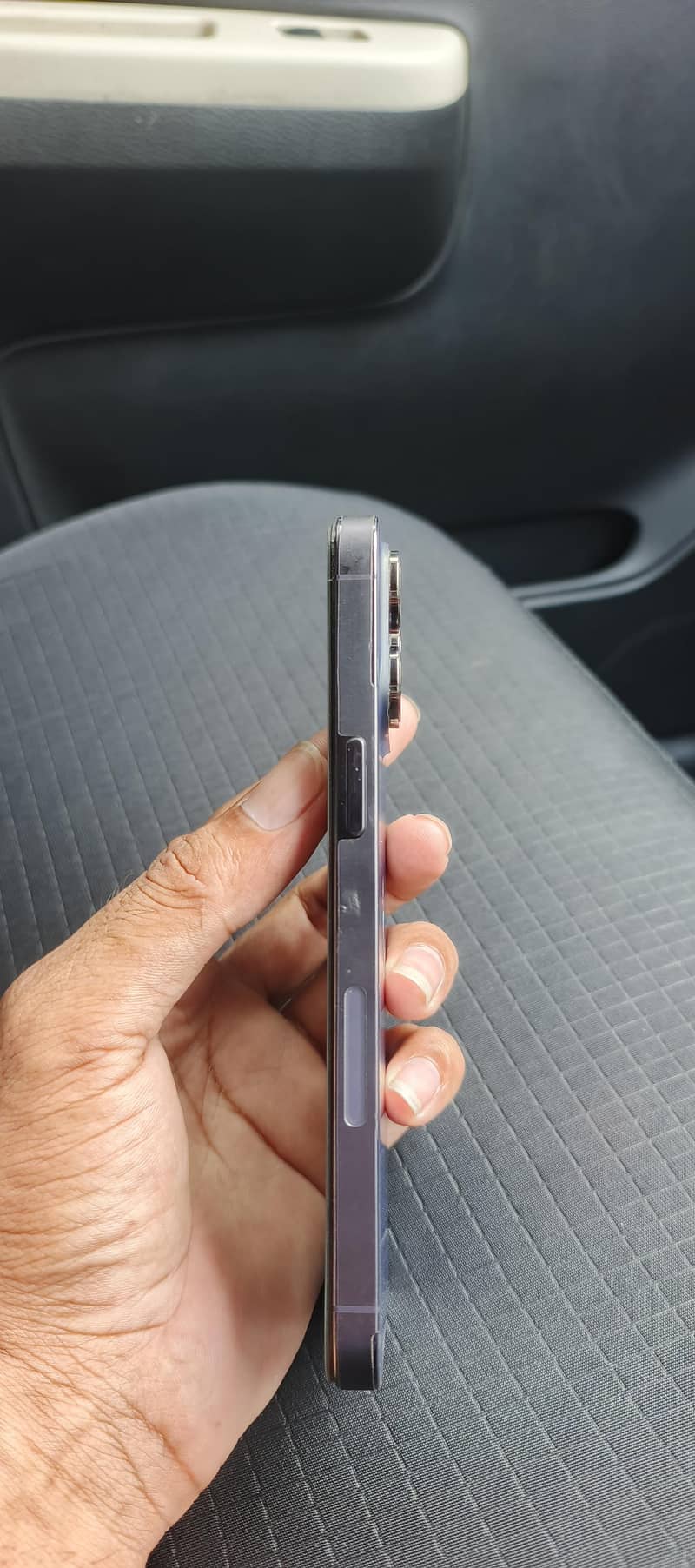 Apple iPhone 14 Pro Max 4