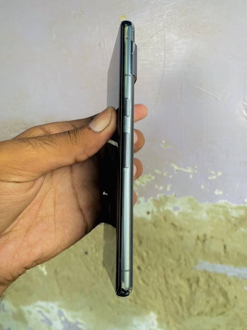 Google Pixel 7 Pro 2