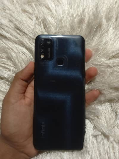 Infinix Hot 10 Play
