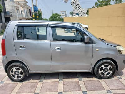 Suzuki Wagon R 2015