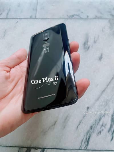 One Plus 6 8GB Ram 128GB Memory 2 SIM PTA Approved
