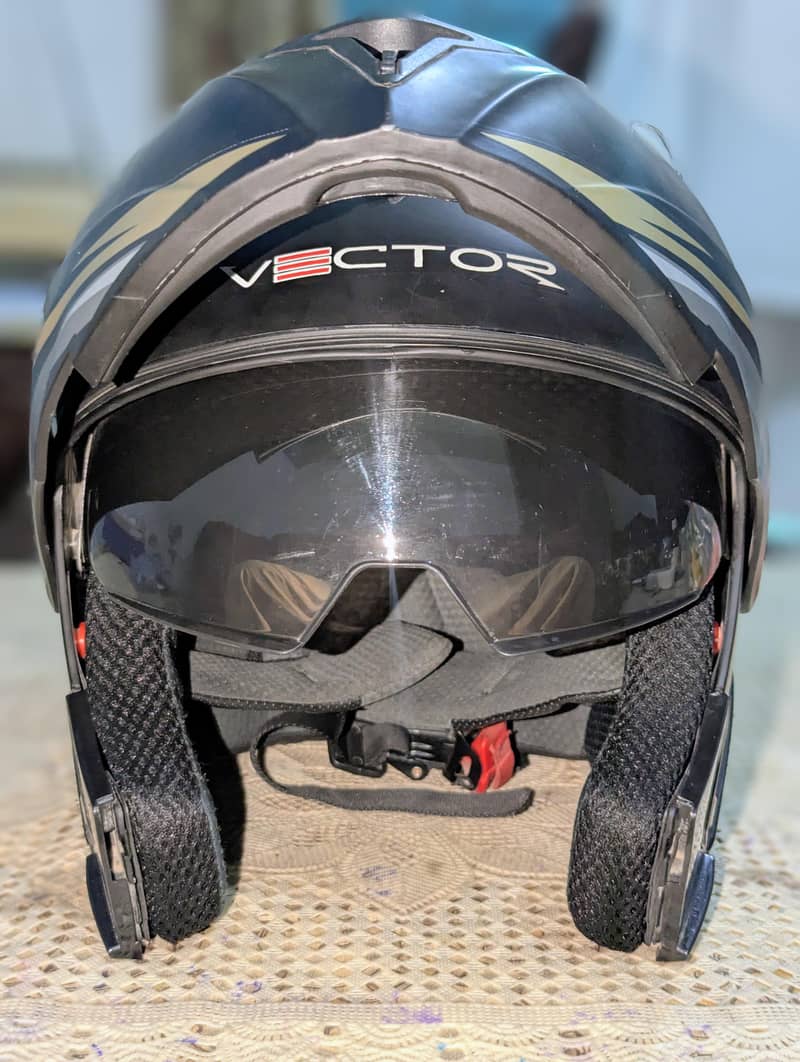 VECTOR HELMET 5