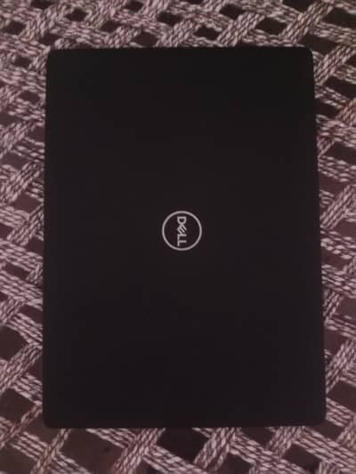 Dell Latitude Intel(R) Core(TM) I3_7100U CPU