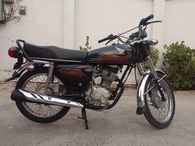 Honda CG 125 2021 model