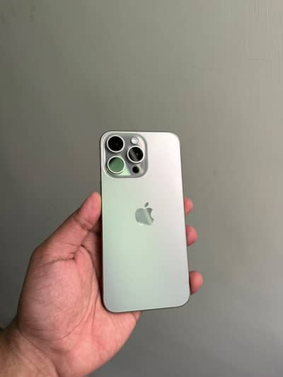 Apple iPhone 15 Pro Max Factory