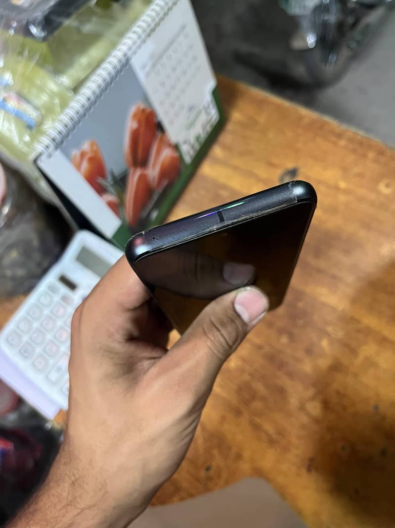 Google Pixel 8 2