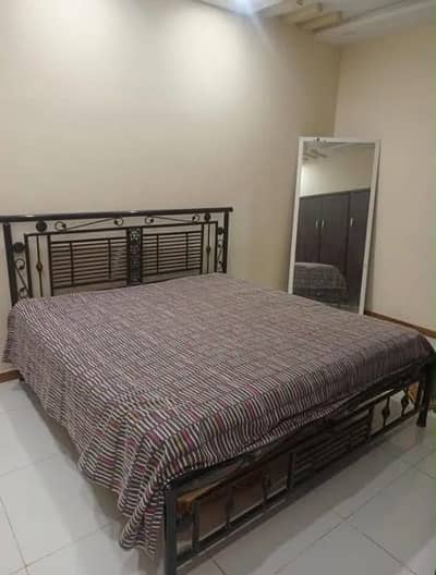 King size bed(without mattress)