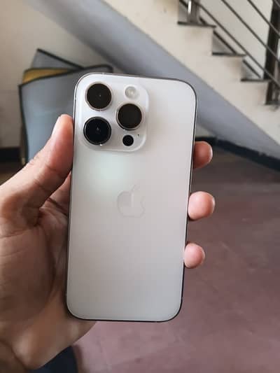 Apple iPhone 14 Pro with box Zero condition 10/10
