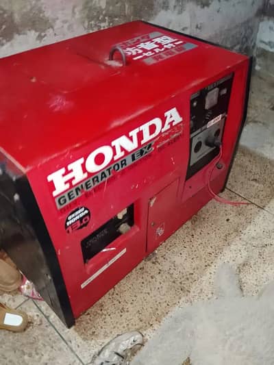 Note : Location of this generator is PESHAWAR  6 KVA Honda Japani