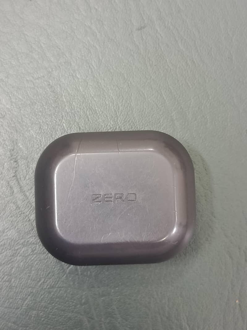 Zero Gravity Earbuds 1
