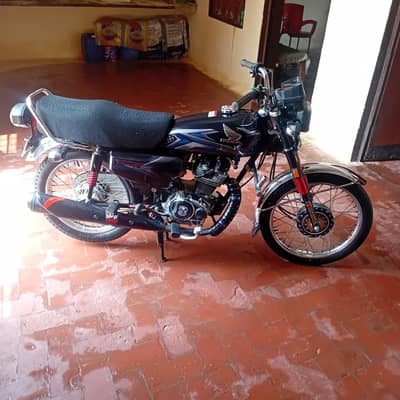HONDA 125 BLACK