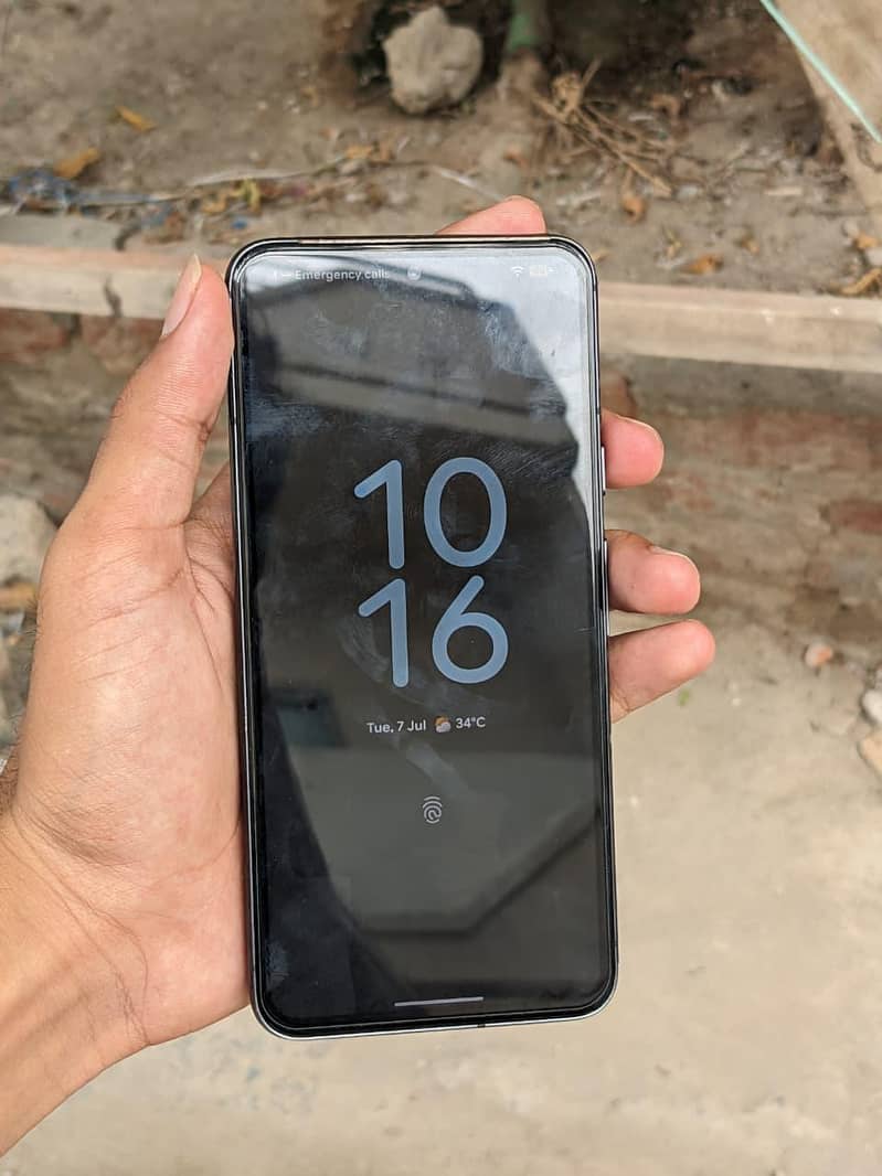 Google Pixel 8 7