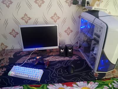 Gaming PC i7 3770k rx 580