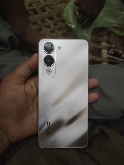 Vivo Y04