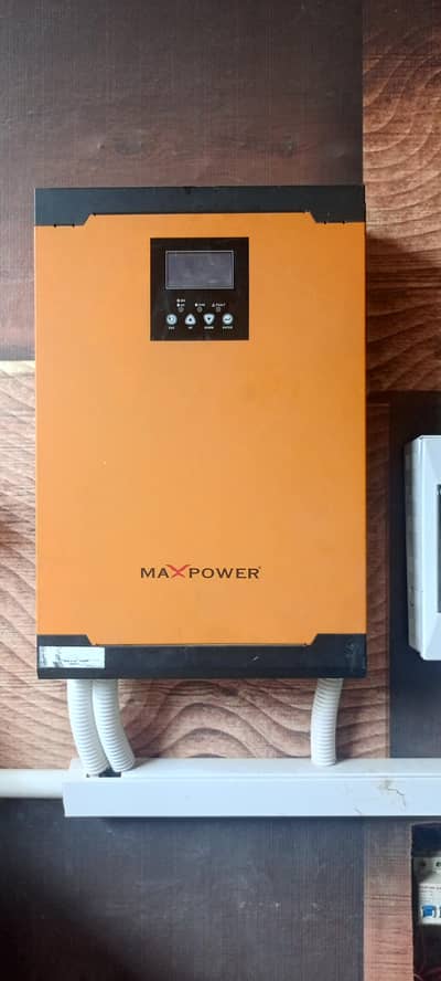 Max power 5KW hybrid inverter