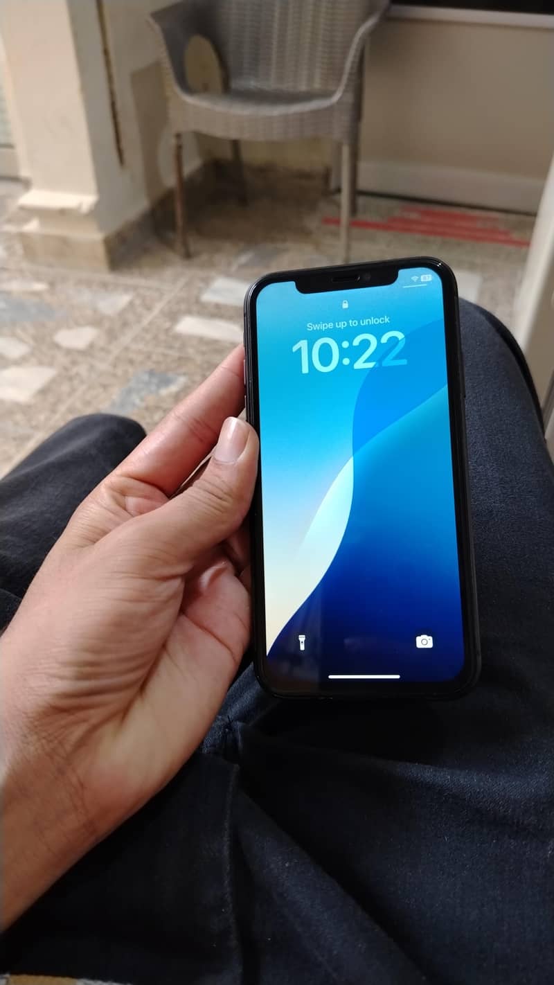 Apple iPhone 11 3