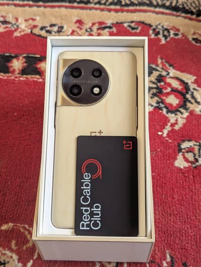 OnePlus 11 Marble Odyssey Edition