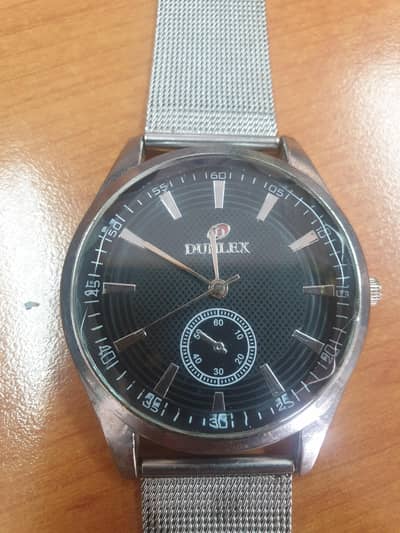 Hand Watch in good condition