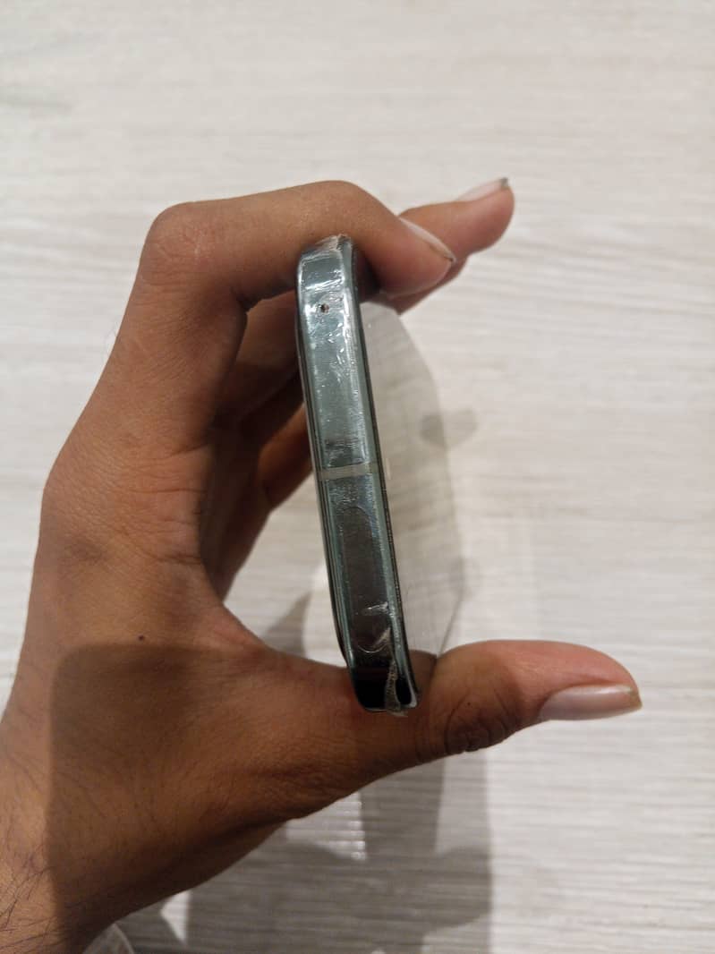 Google Pixel 9 Pro 2