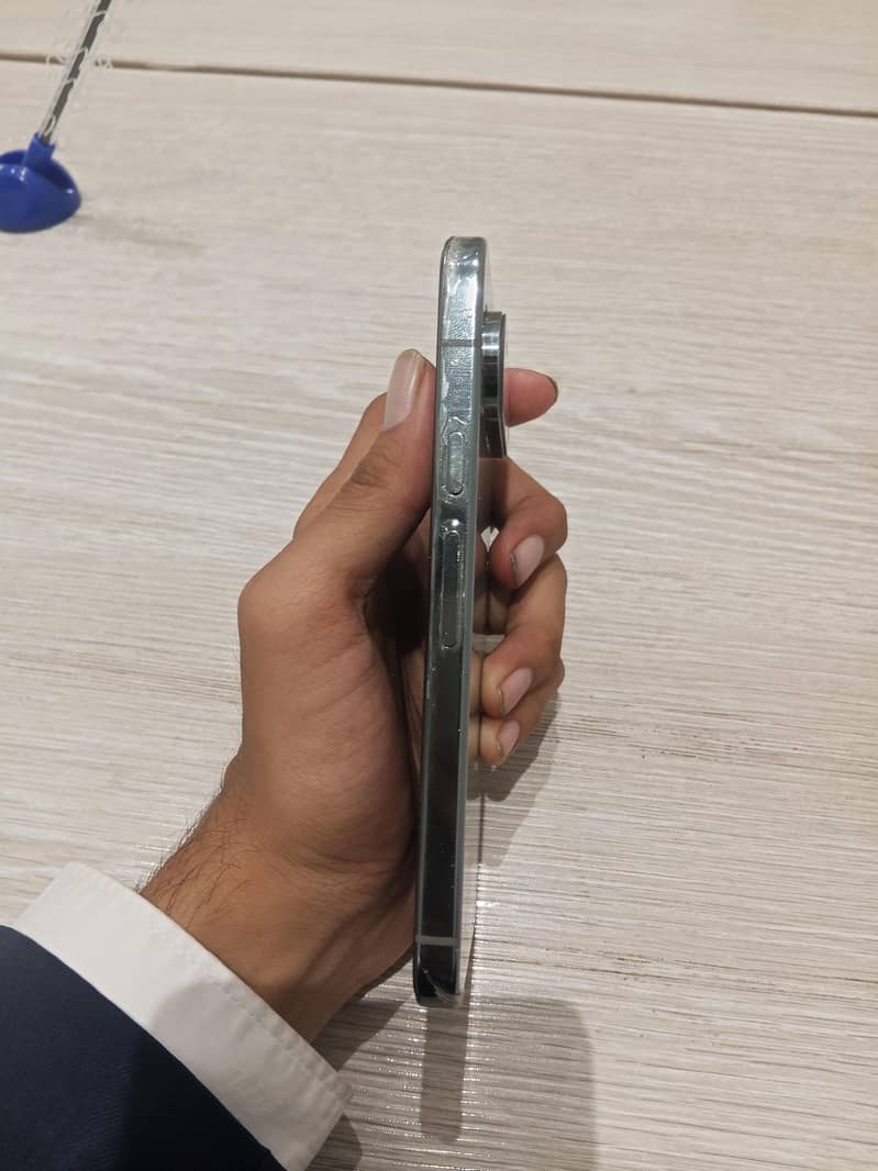 Google Pixel 9 Pro 3