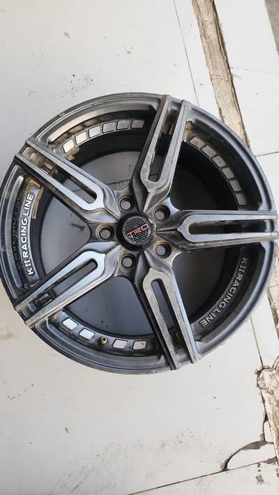 Corolla GLi Alloy rims