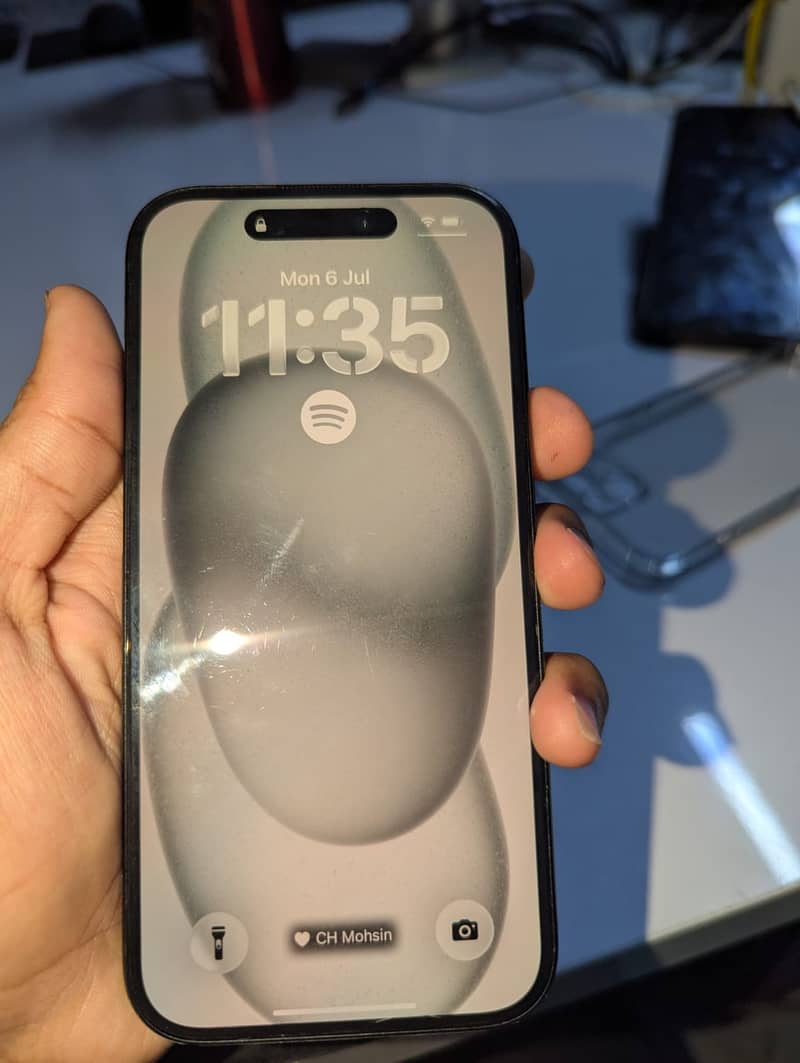 Apple iPhone 15 6