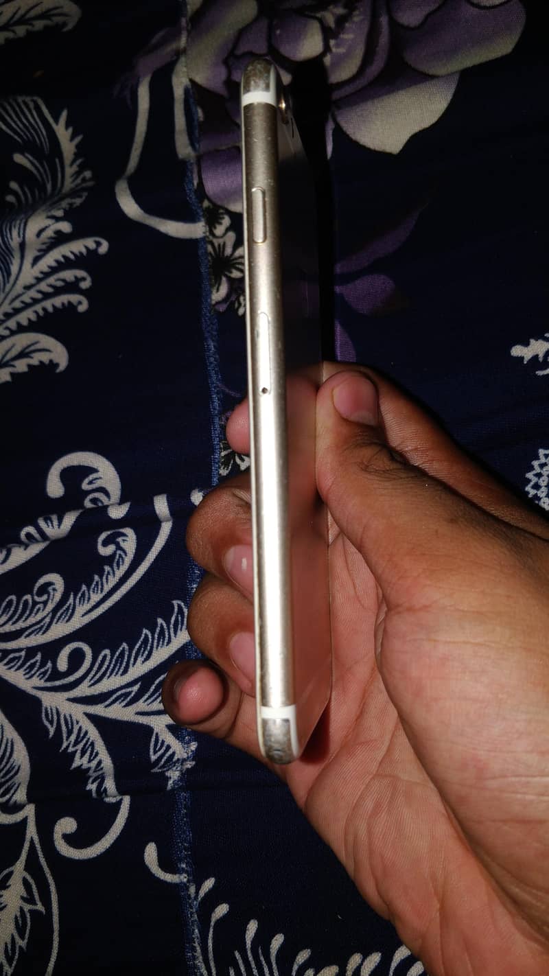 ipone 0