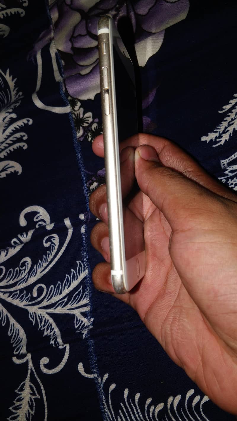 ipone 3