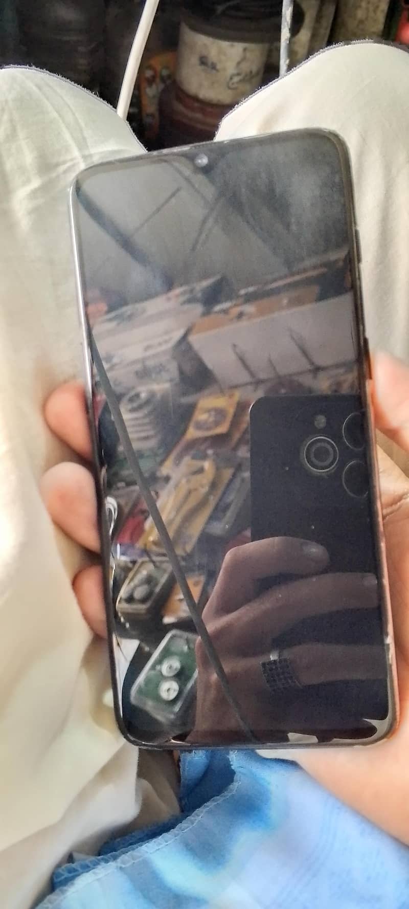 One Plus 6T 2