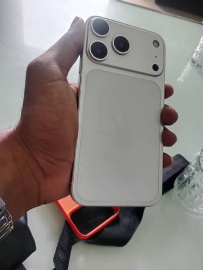Apple iPhone 11 17 pro convert number 03024686498