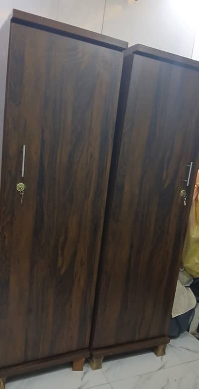 Single Door Cupboards (03)